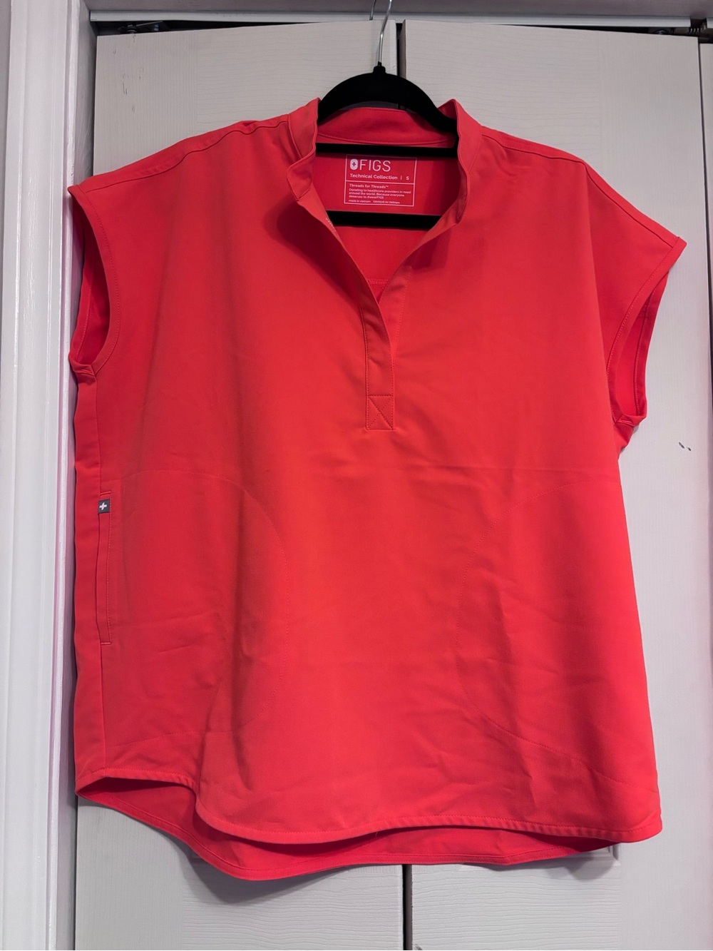 Figs Fiery Coral Rafaela top and Zamora joggers